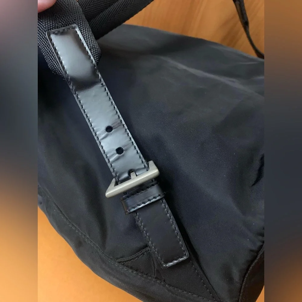 SOLD ❌❌❌❗️🖤🖤🖤PRADA Blk Nylon Classic 
Medium Backpack🖤🖤🖤 - Picture 9 of 16